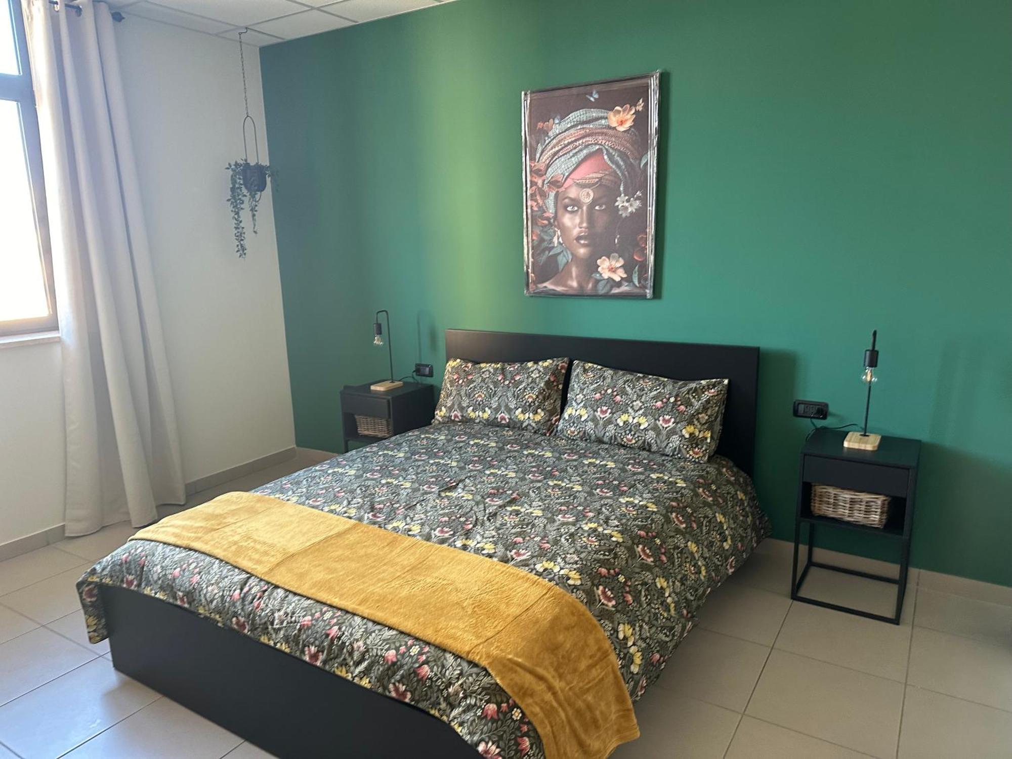 Jungalow Suite Bari Bagian luar foto